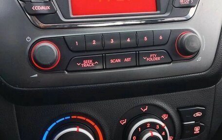 KIA Rio III рестайлинг, 2013 год, 799 000 рублей, 12 фотография