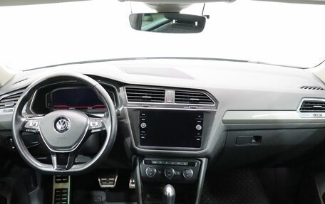 Volkswagen Tiguan II, 2020 год, 2 649 000 рублей, 13 фотография