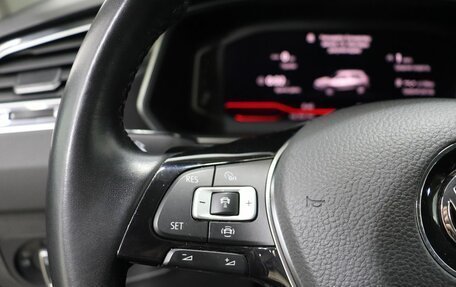 Volkswagen Tiguan II, 2020 год, 2 649 000 рублей, 15 фотография