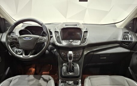 Ford Kuga III, 2017 год, 1 790 000 рублей, 9 фотография