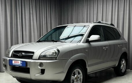 Hyundai Tucson III, 2008 год, 999 000 рублей, 3 фотография