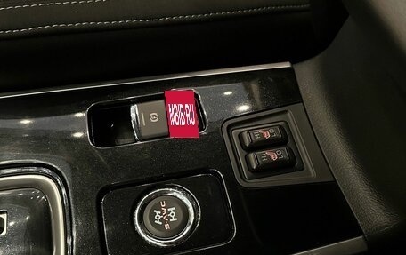 Mitsubishi Outlander III рестайлинг 3, 2021 год, 2 649 900 рублей, 16 фотография