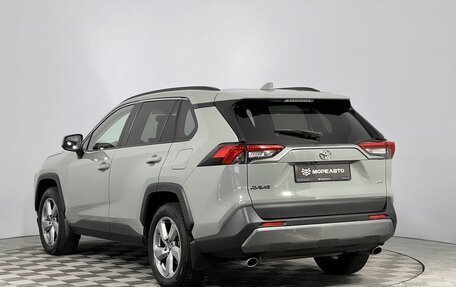 Toyota RAV4, 2020 год, 3 299 000 рублей, 7 фотография