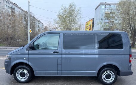 Volkswagen Transporter T5 рестайлинг, 2013 год, 1 790 000 рублей, 5 фотография