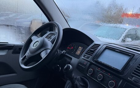 Volkswagen Transporter T5 рестайлинг, 2013 год, 1 790 000 рублей, 17 фотография