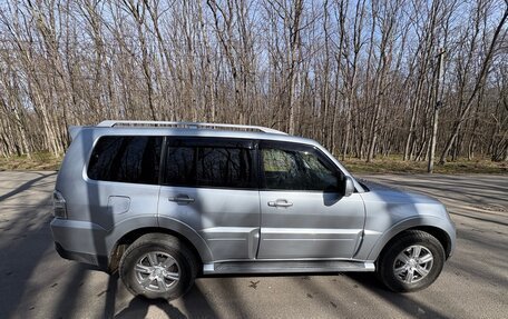 Mitsubishi Pajero IV, 2008 год, 1 690 000 рублей, 6 фотография