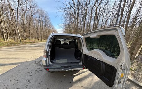 Mitsubishi Pajero IV, 2008 год, 1 690 000 рублей, 17 фотография