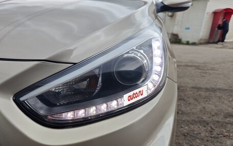 Hyundai Solaris II рестайлинг, 2013 год, 1 000 000 рублей, 7 фотография