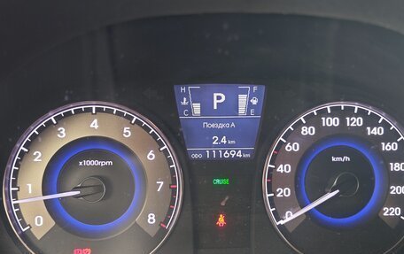 Hyundai Solaris II рестайлинг, 2013 год, 1 000 000 рублей, 13 фотография