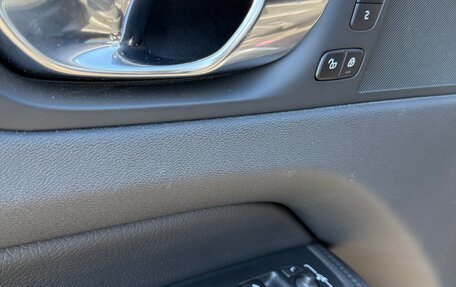 Volvo XC60 II, 2019 год, 3 100 000 рублей, 8 фотография