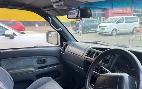Toyota Hilux Surf III рестайлинг, 1997 год, 1 075 000 рублей, 23 фотография
