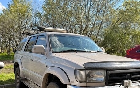 Toyota Hilux Surf III рестайлинг, 1997 год, 1 075 000 рублей, 12 фотография