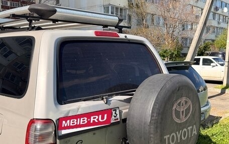 Toyota Hilux Surf III рестайлинг, 1997 год, 1 075 000 рублей, 20 фотография