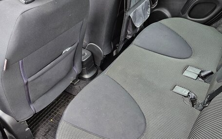 Nissan Micra III, 2008 год, 670 000 рублей, 11 фотография