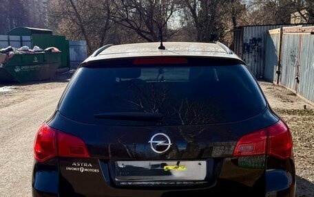 Opel Astra J, 2012 год, 1 000 100 рублей, 4 фотография