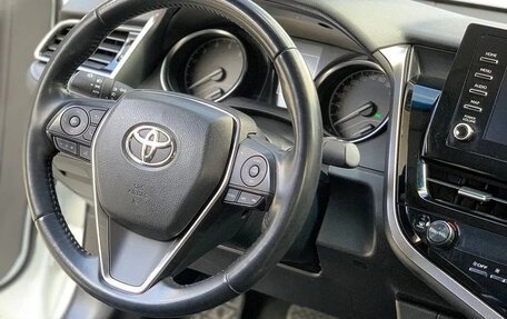 Toyota Camry, 2021 год, 2 900 000 рублей, 6 фотография