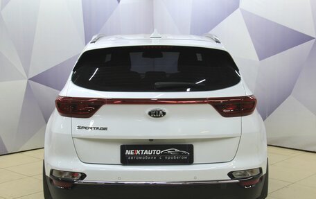 KIA Sportage IV рестайлинг, 2018 год, 2 322 000 рублей, 5 фотография