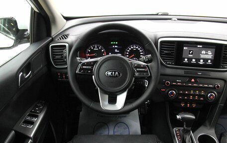KIA Sportage IV рестайлинг, 2018 год, 2 322 000 рублей, 17 фотография