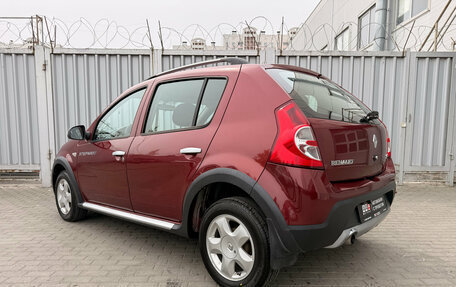 Renault Sandero I, 2011 год, 569 000 рублей, 3 фотография