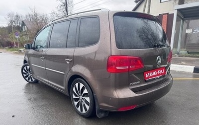 Volkswagen Touran III, 2012 год, 820 000 рублей, 1 фотография