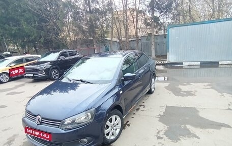 Volkswagen Polo VI (EU Market), 2012 год, 480 000 рублей, 1 фотография