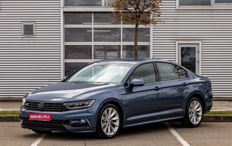 Volkswagen Passat B8 рестайлинг, 2018 год, 1 645 000 рублей, 1 фотография