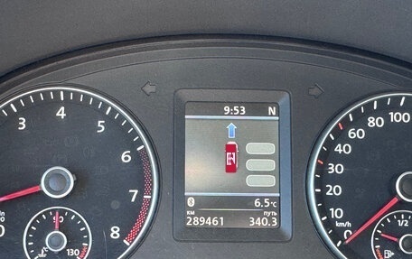 Volkswagen Touran III, 2012 год, 820 000 рублей, 14 фотография