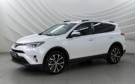 Toyota RAV4, 2018 год, 2 128 000 рублей, 3 фотография
