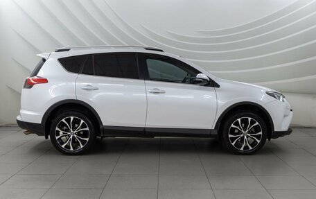 Toyota RAV4, 2018 год, 2 128 000 рублей, 8 фотография