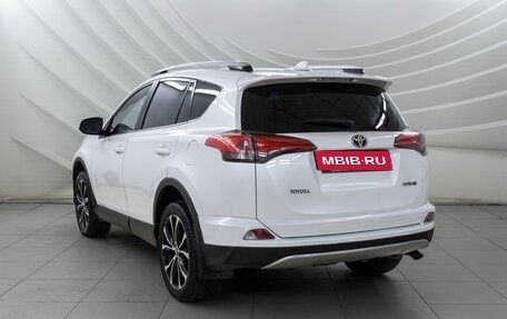 Toyota RAV4, 2018 год, 2 128 000 рублей, 5 фотография