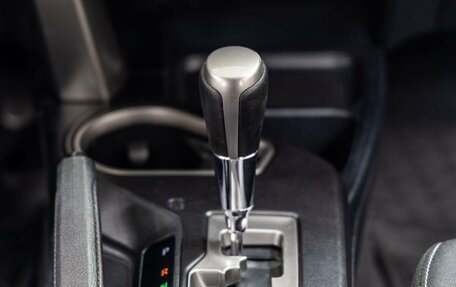 Toyota RAV4, 2018 год, 2 128 000 рублей, 29 фотография