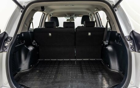 Toyota RAV4, 2018 год, 2 128 000 рублей, 37 фотография