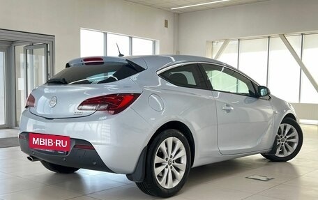 Opel Astra J, 2014 год, 900 000 рублей, 2 фотография