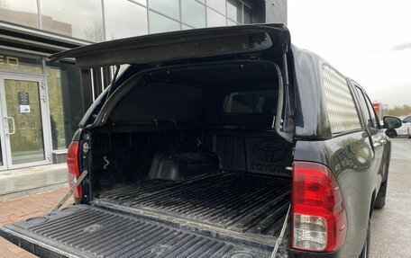 Toyota Hilux VIII, 2017 год, 2 839 000 рублей, 13 фотография