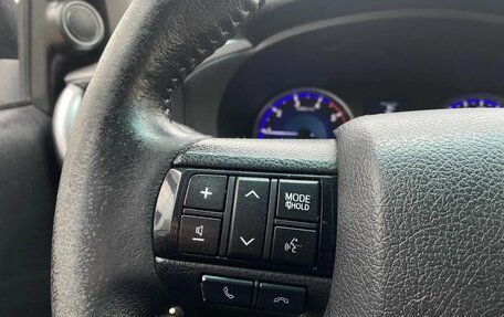 Toyota Hilux VIII, 2017 год, 2 839 000 рублей, 23 фотография