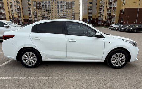 KIA Rio IV, 2017 год, 1 199 000 рублей, 1 фотография