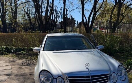Mercedes-Benz E-Класс, 2005 год, 820 000 рублей, 1 фотография