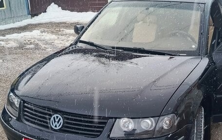 Volkswagen Passat B5+ рестайлинг, 1996 год, 210 000 рублей, 1 фотография