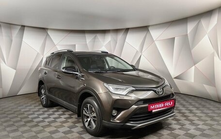 Toyota RAV4, 2018 год, 2 399 000 рублей, 3 фотография