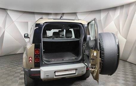 Land Rover Defender II, 2021 год, 4 240 000 рублей, 12 фотография