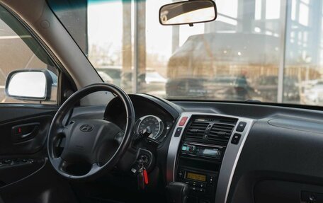 Hyundai Tucson III, 2007 год, 900 000 рублей, 10 фотография