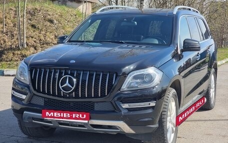 Mercedes-Benz GL-Класс, 2012 год, 2 500 000 рублей, 9 фотография