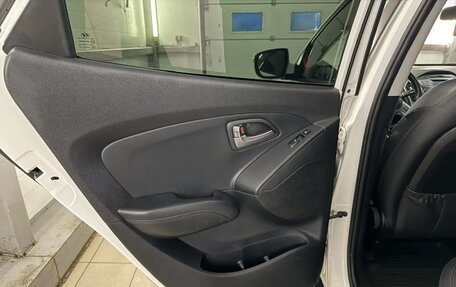 Hyundai ix35 I рестайлинг, 2013 год, 1 300 000 рублей, 11 фотография