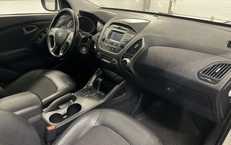Hyundai ix35 I рестайлинг, 2013 год, 1 300 000 рублей, 14 фотография