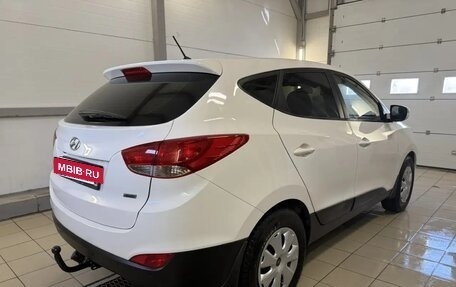 Hyundai ix35 I рестайлинг, 2013 год, 1 300 000 рублей, 3 фотография