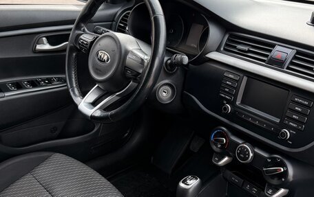 KIA Rio IV, 2017 год, 1 199 000 рублей, 7 фотография