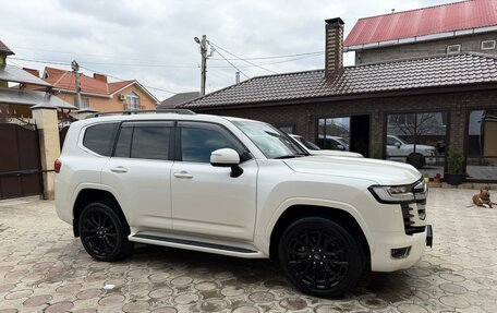 Toyota Land Cruiser, 2023 год, 10 700 000 рублей, 7 фотография