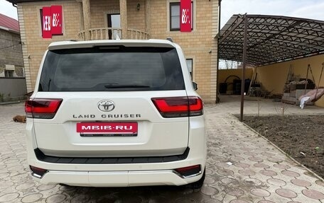 Toyota Land Cruiser, 2023 год, 10 700 000 рублей, 5 фотография