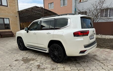 Toyota Land Cruiser, 2023 год, 10 700 000 рублей, 13 фотография
