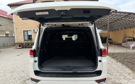 Toyota Land Cruiser, 2023 год, 10 700 000 рублей, 29 фотография